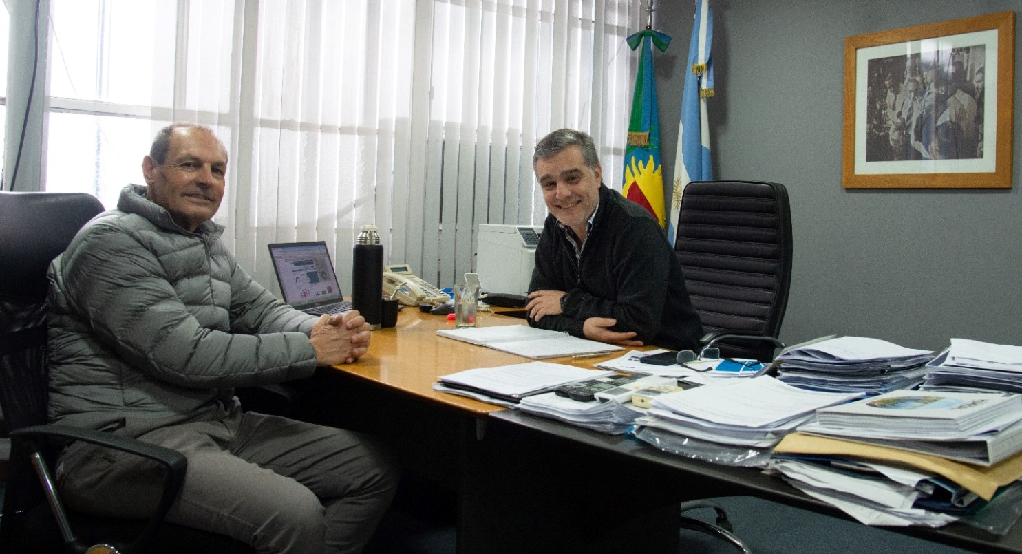 El Intendente Stadnik busca reactivar obras de desagües pluviales ...